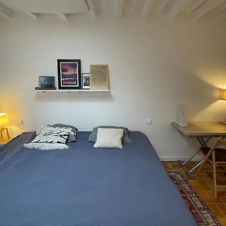 40m2 *